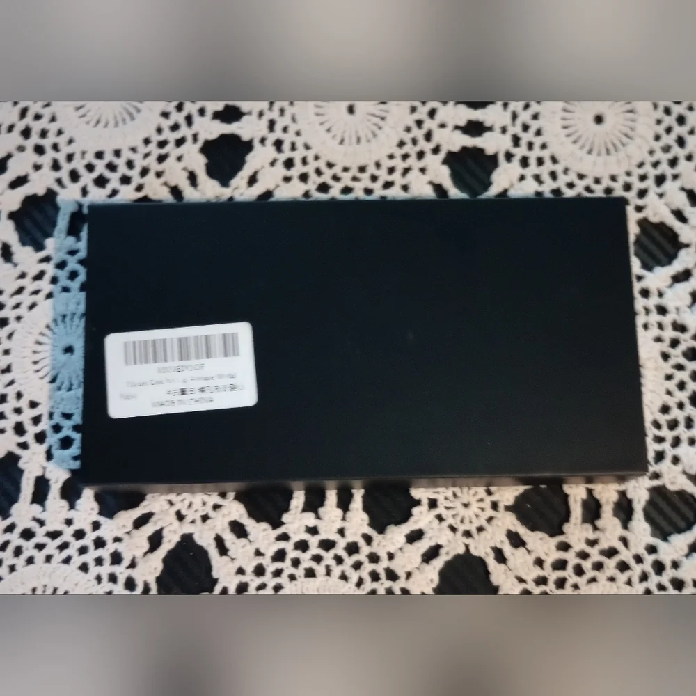 NWT 13Peas iPhone 14 Pro Case Antique White Silicone